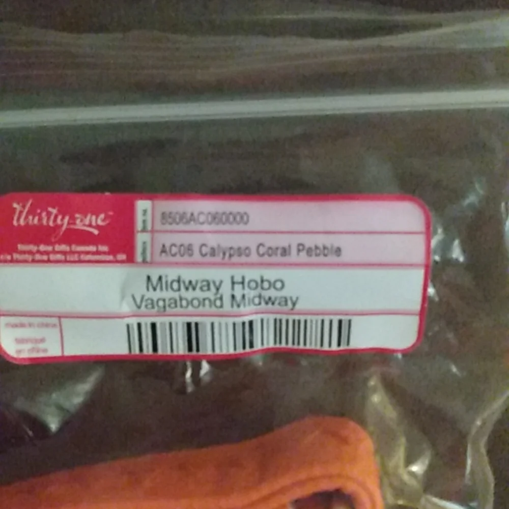 Thirty-one Hobo Bag NWT - Picture 5 of 5